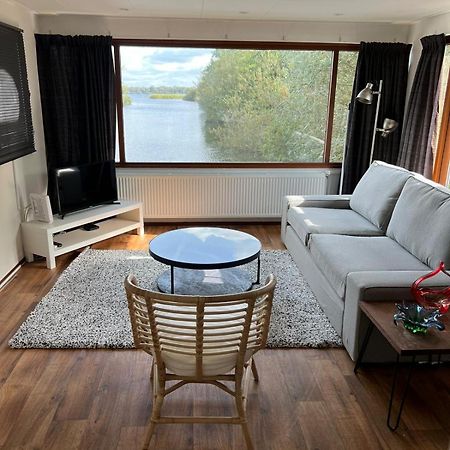 Hotel C'Est La Vie Houseboat Nederhorst den Berg Exterior foto